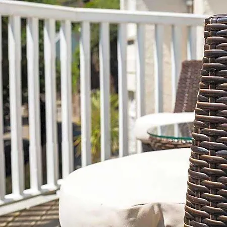 Chateau La Chaire 4* St Aubin